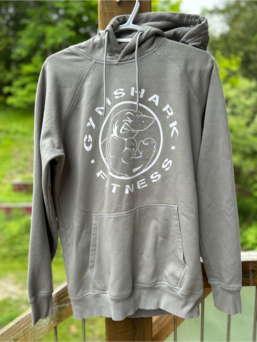 Gymshark Pullover Hoodie • Men’s Small
